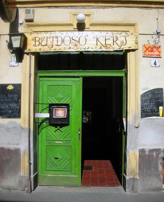 2Night Hostel Budapest Exterior foto
