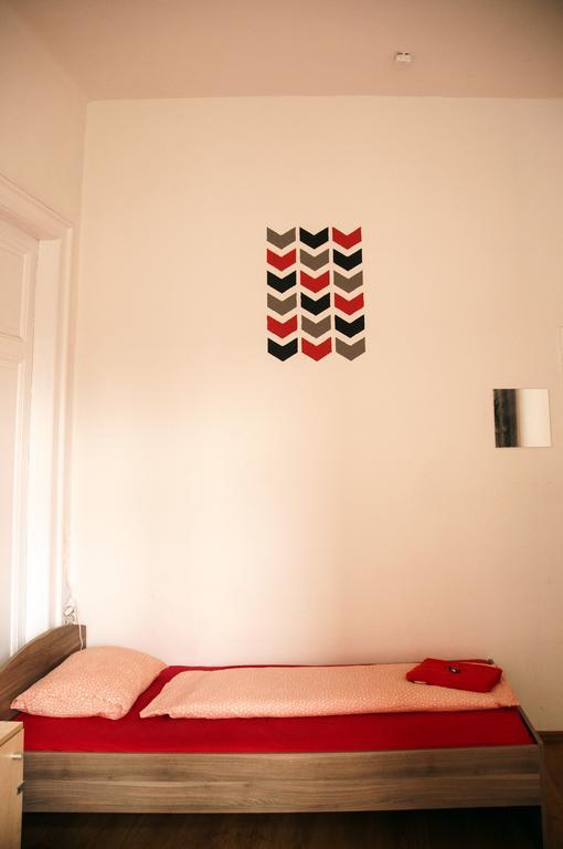 2Night Hostel Budapest Exterior foto