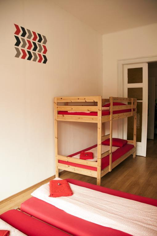2Night Hostel Budapest Exterior foto