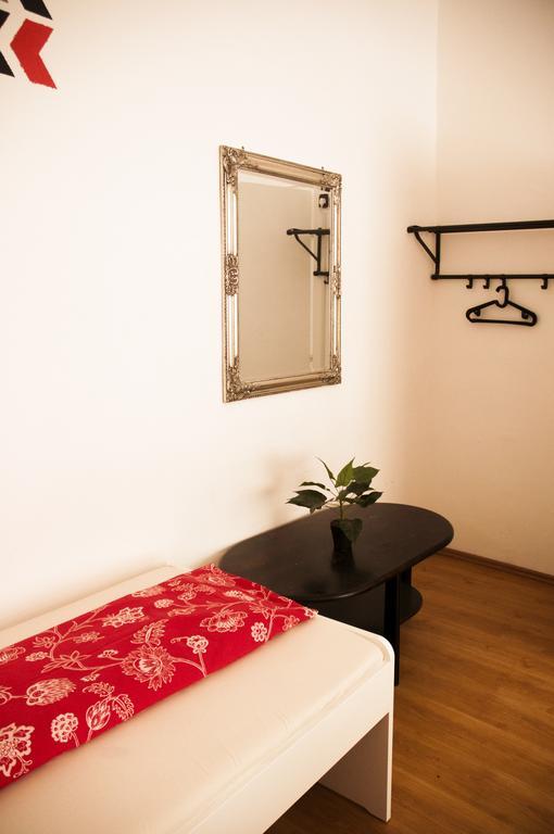 2Night Hostel Budapest Exterior foto
