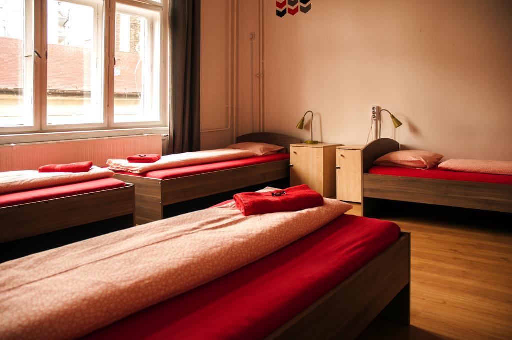 2Night Hostel Budapest Exterior foto